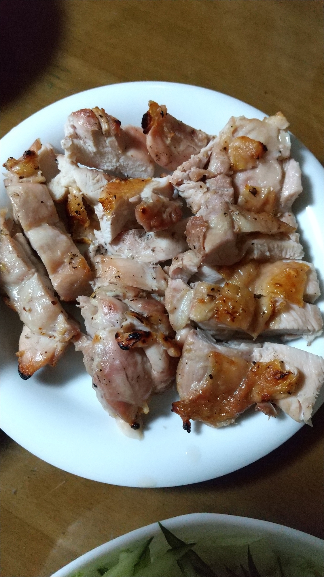 鶏もも肉のスパイスグリル焼き