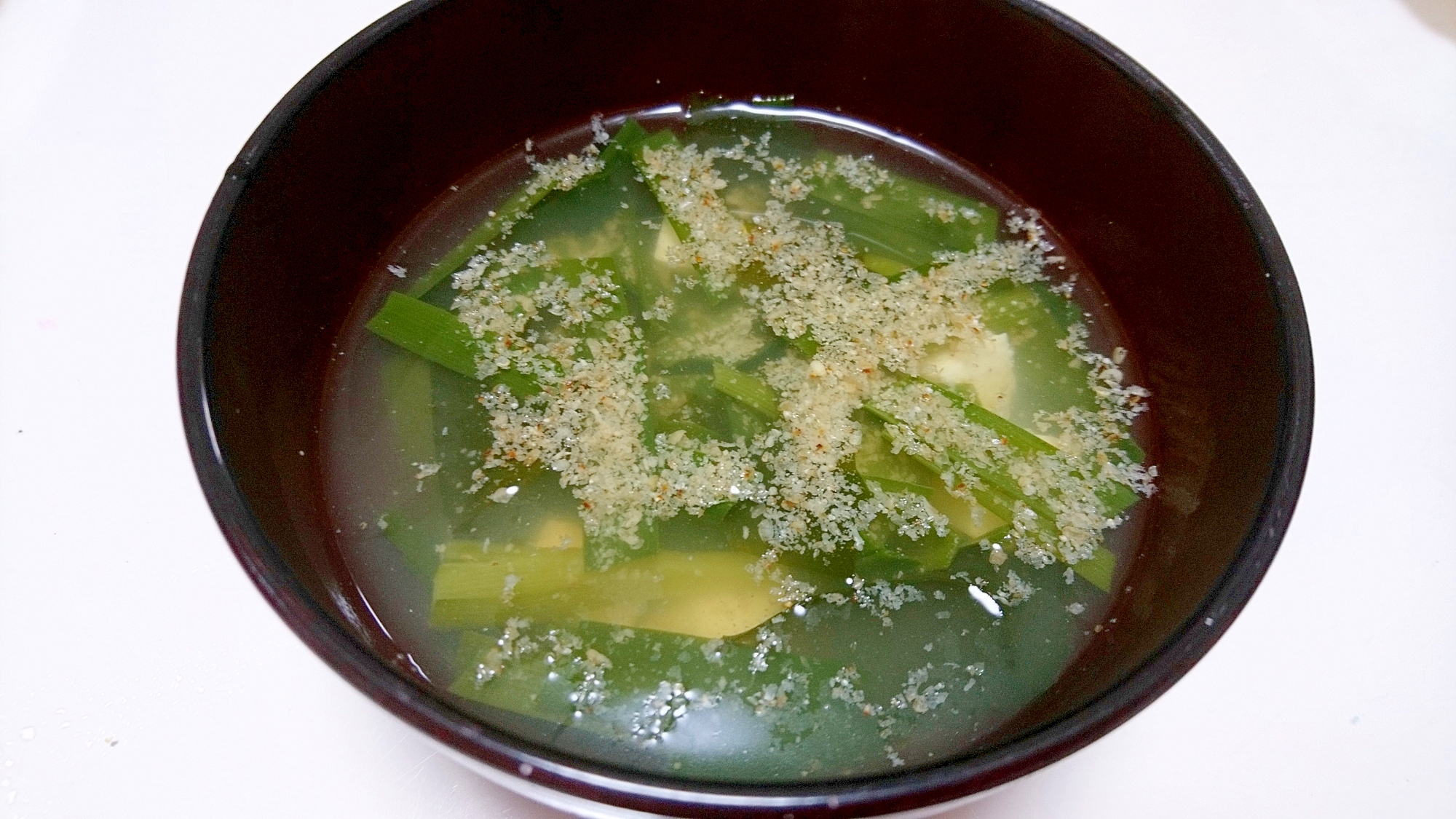 茹で鶏の茹で汁でスープ