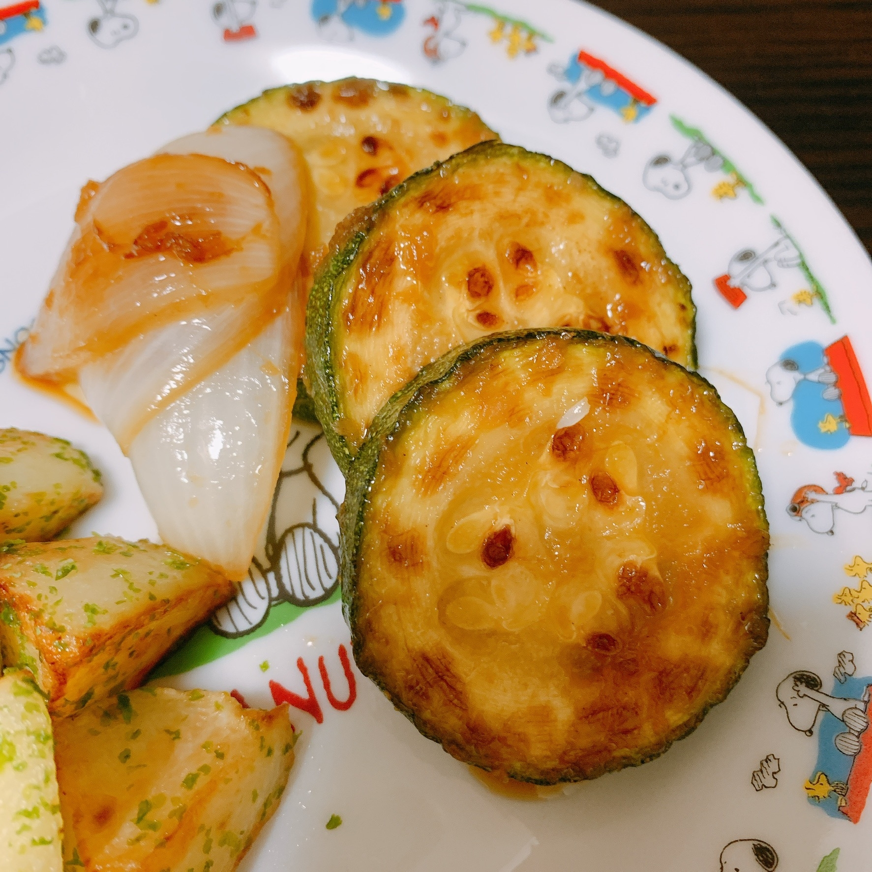 ズッキーニと玉ねぎの姜葱醤焼き