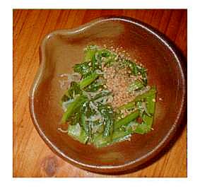 小松菜と釜揚げシラスの炒め物