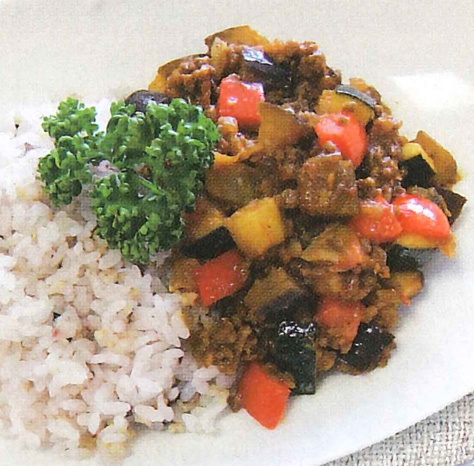 夏野菜のドライカレー