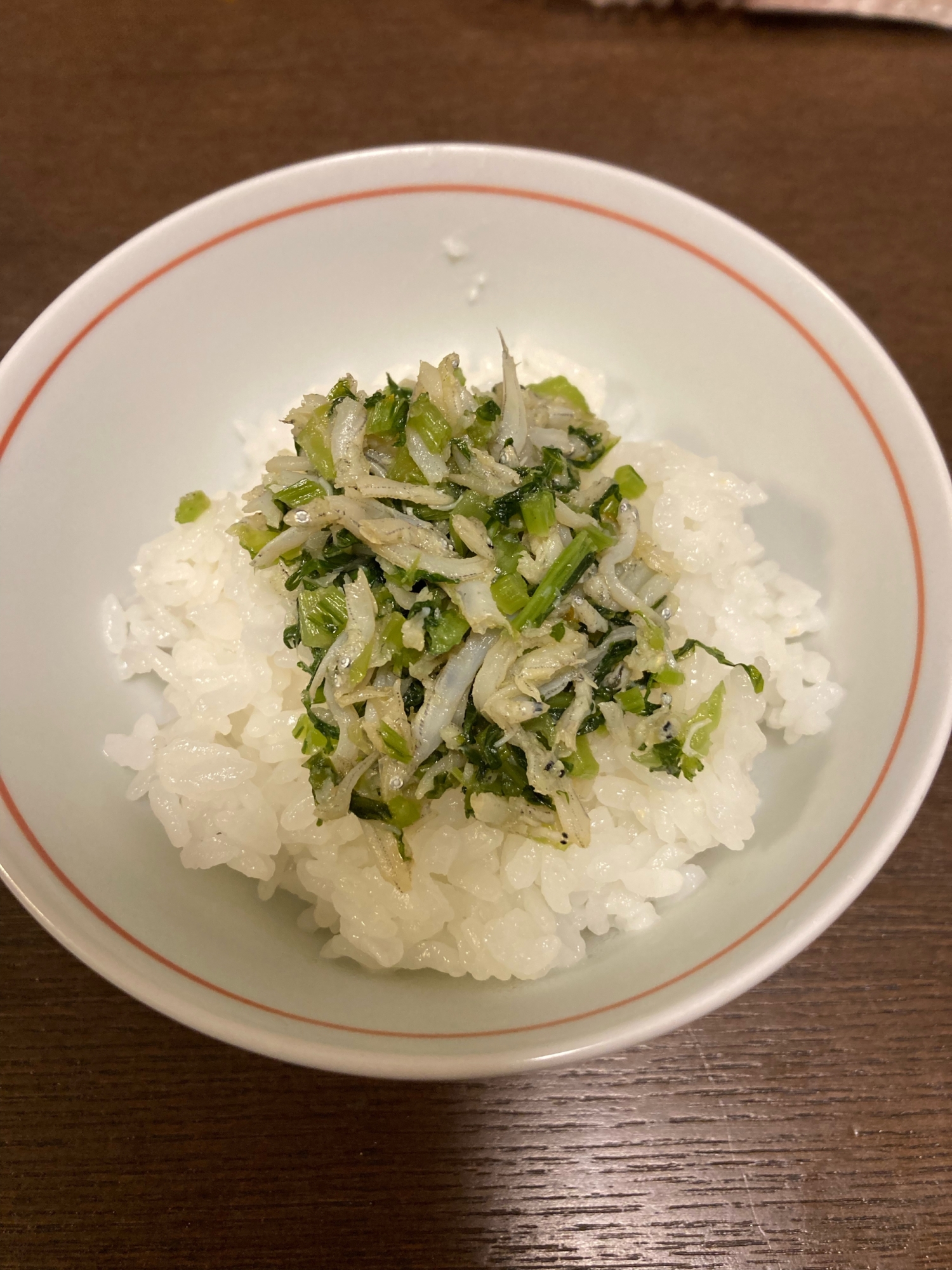 野菜嫌いな子が食べた！カブの葉としらすのふりかけ