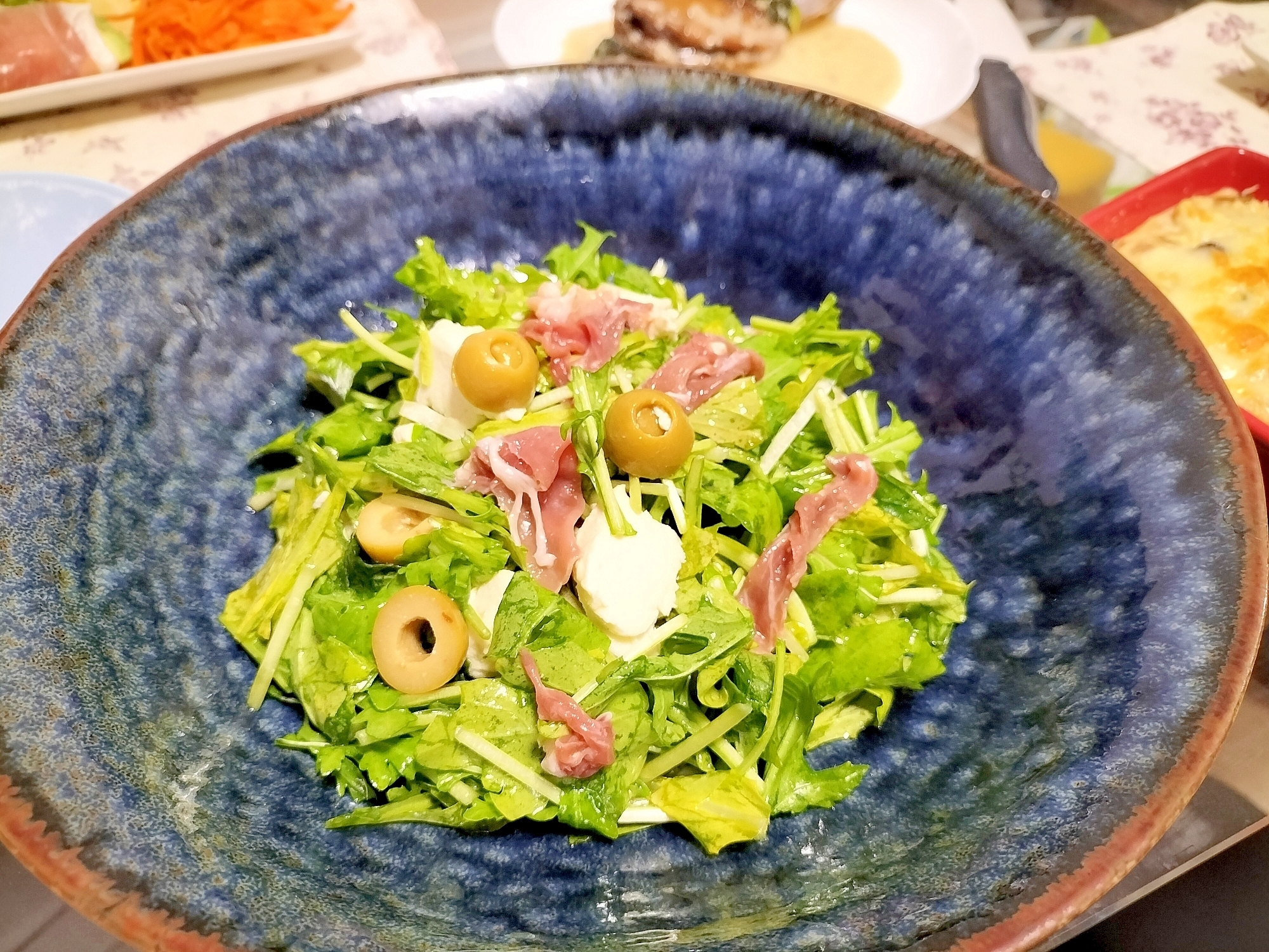 クリスマスにワインに合う簡単一品 ルッコラのサラダ レシピ 作り方 By かっぺ4217 楽天レシピ