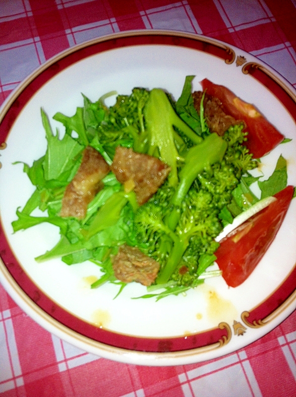 ヘルシー★豚肉＆ブロッコリーの炒めサラダ