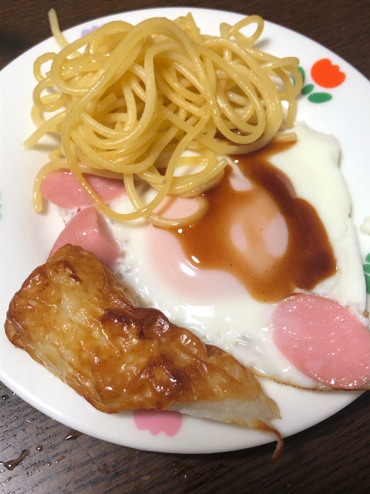 パスタつき目玉焼き