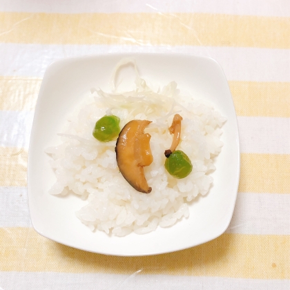 玉ねぎ椎茸枝豆の煮物♪