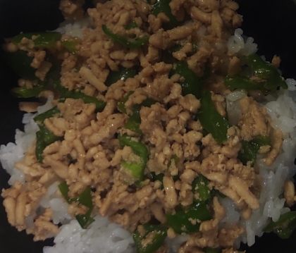 ヘルシー＊冷凍豆腐のそぼろ丼