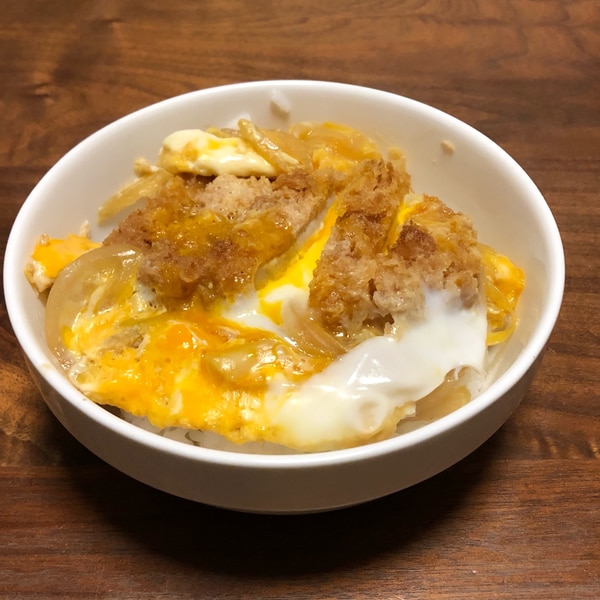 めんつゆとトンカツ 惣菜 で簡単カツ丼 レシピ 作り方 By ちぃころ 楽天レシピ めんつゆとトンカツ 惣菜 で簡単カツ丼 レシピ 作り方 By ちぃころ 楽天レシピ