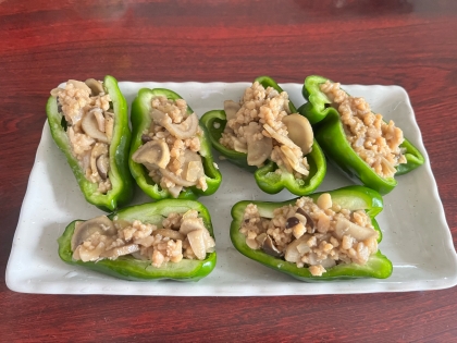 ぱりぱりピーマン肉味噌のせ♪