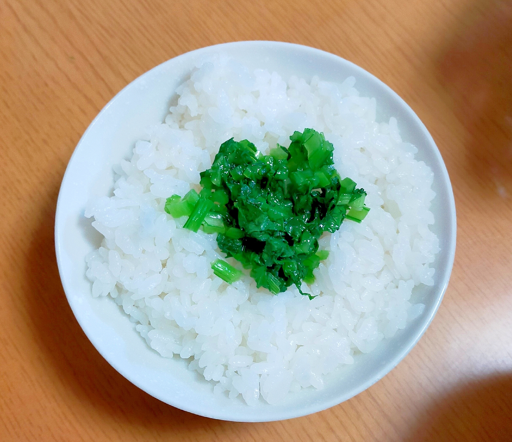 カブの葉炒めのせご飯