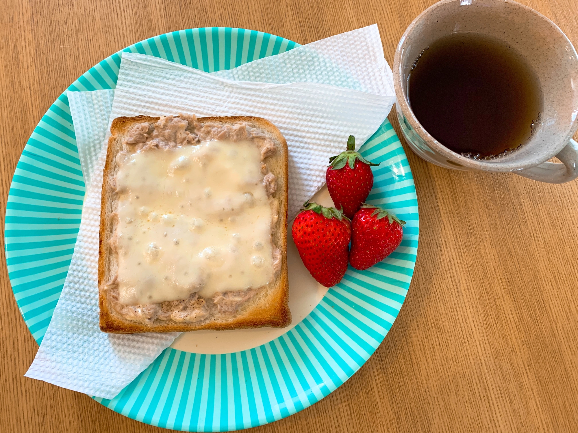 簡単！食べ応え◎！ツナマヨチーズのトースト