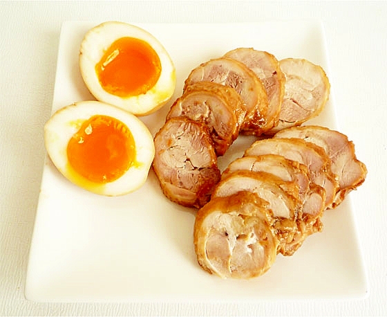 圧力鍋でしっとり柔らか 鶏チャーシュー