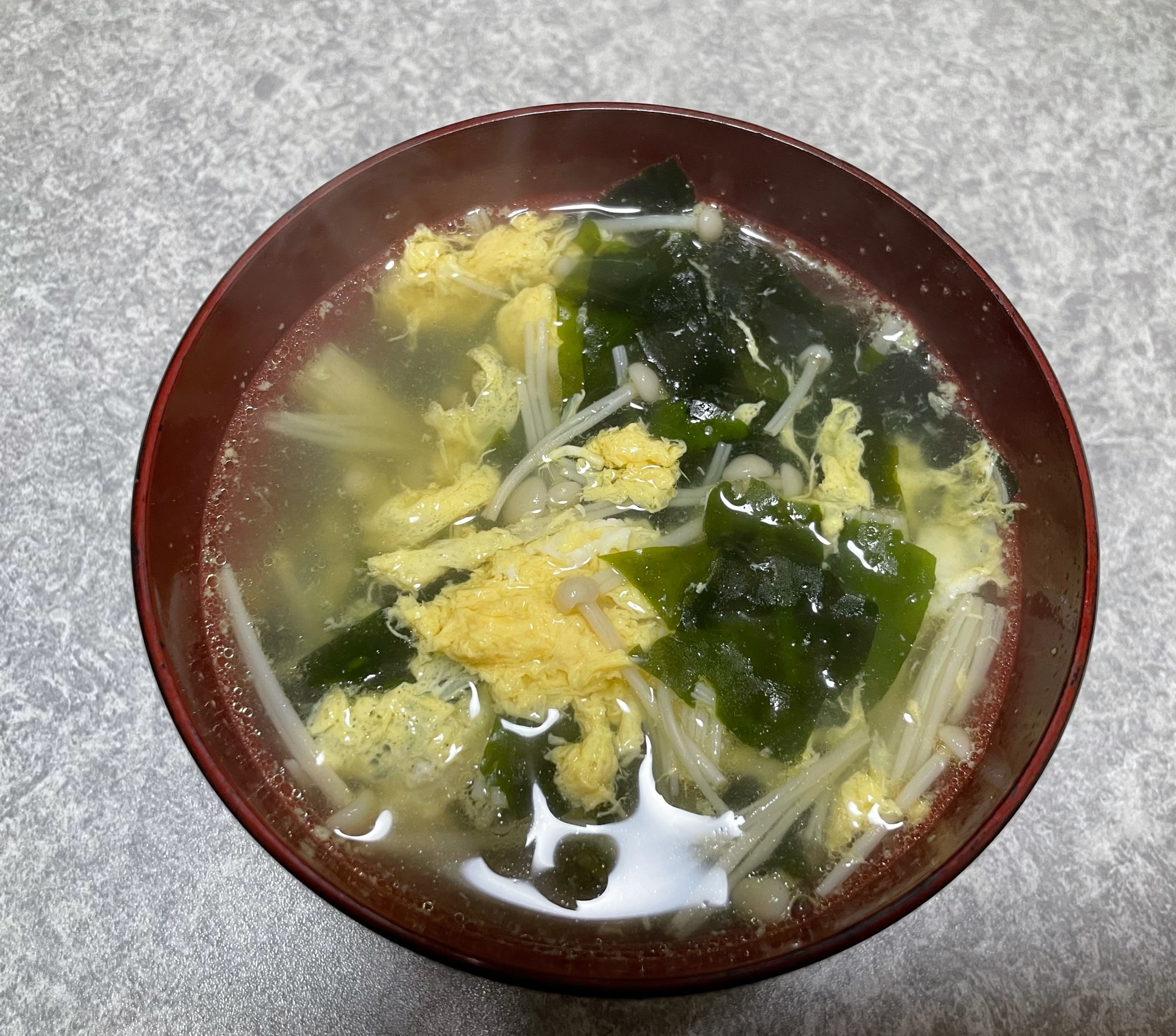 ダシダで簡単♪わかめスープ