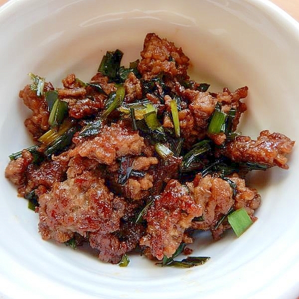 おつまみにも！ご飯の友に❤合い挽き肉とニラの煮物♪