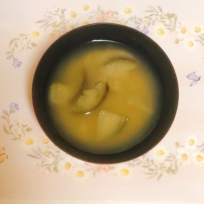 揚げ茄子とねぎの味噌汁（液体みそ）