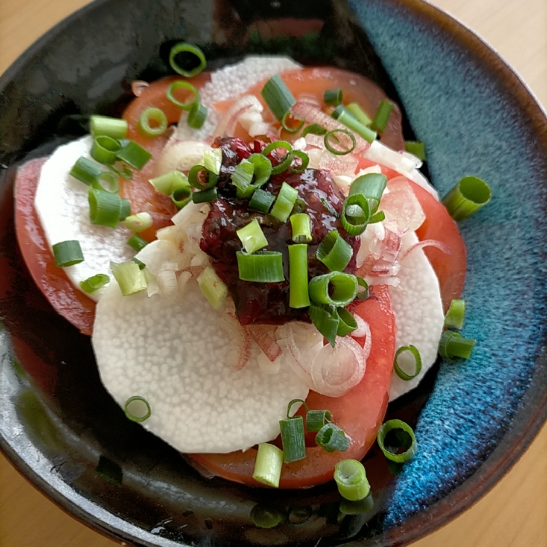 長芋とトマトの梅くらげサラダ