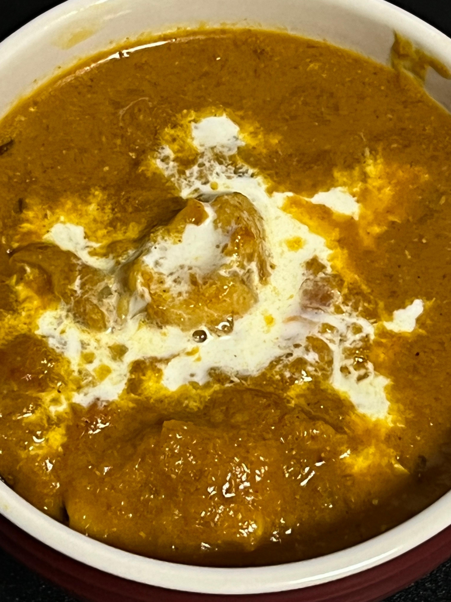 ココナッツミルク仕立てバターチキンカレー