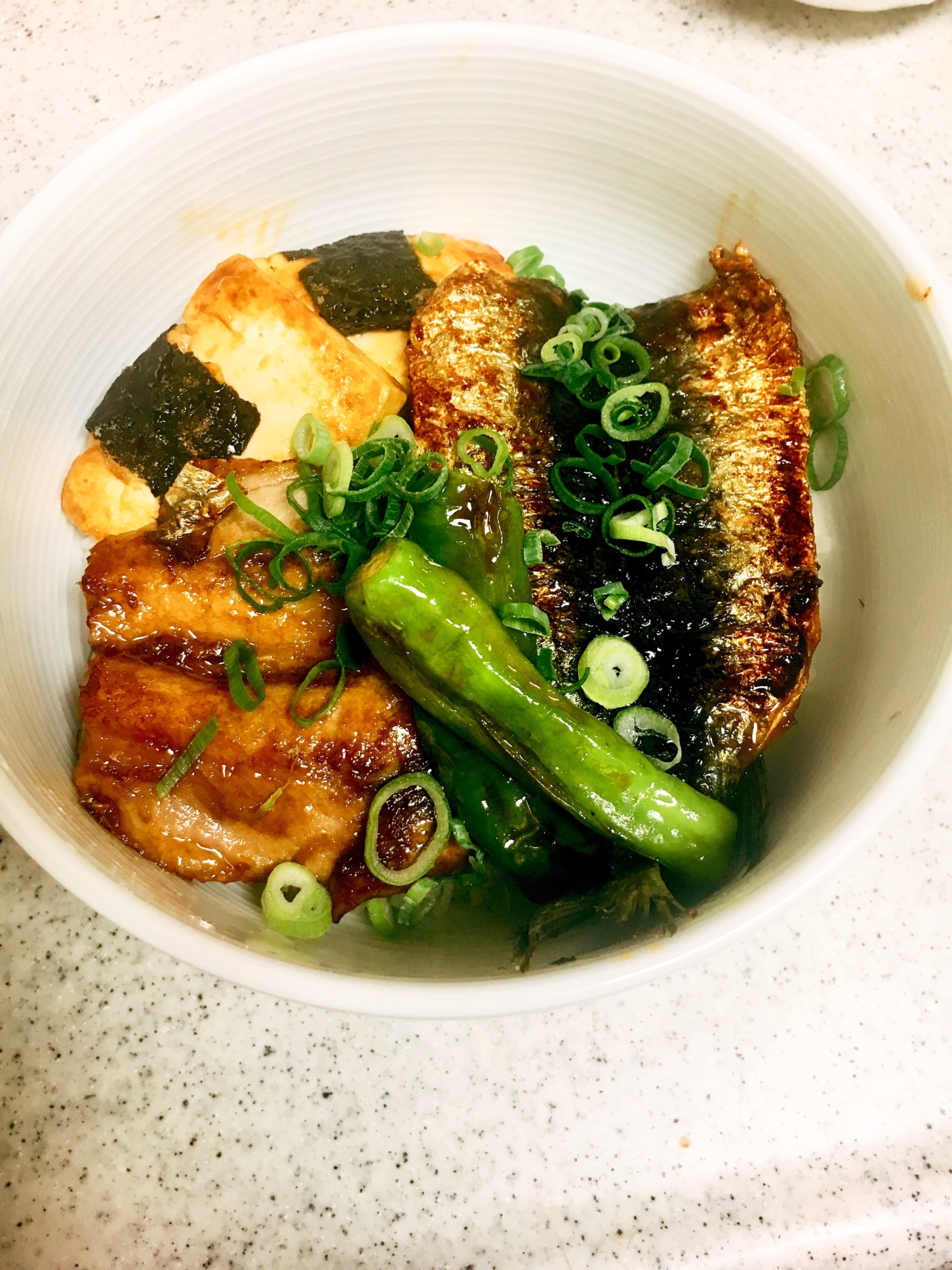 いわしと豆腐の蒲焼き丼