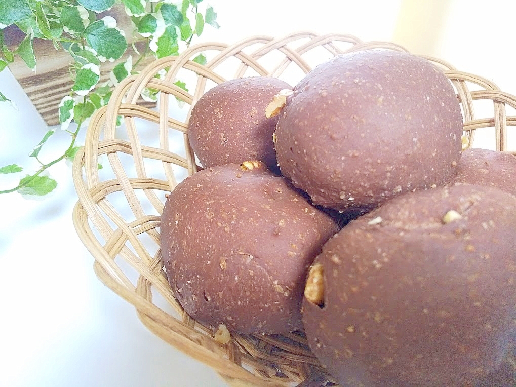 食物繊維たっぷり♡ココアと全粒粉の胡桃パン