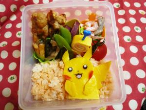 ピカチュウ弁当（遠足用）