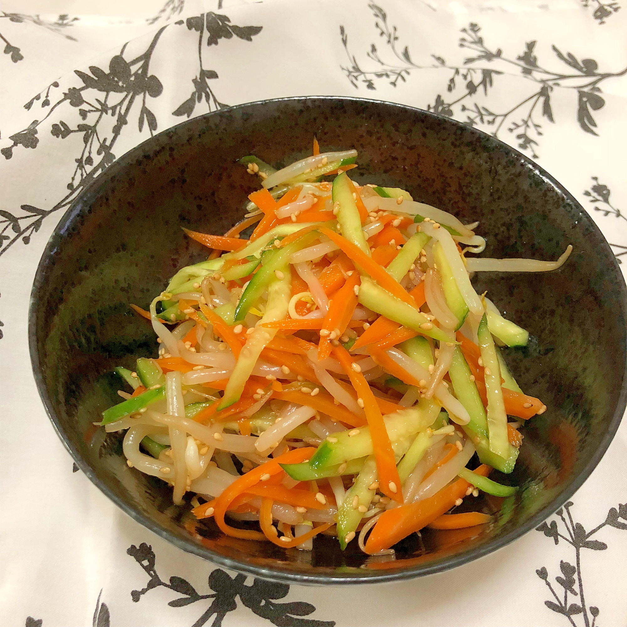 三種類野菜のオリーブオイルと麺つゆ和え ♪