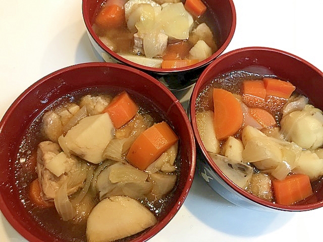 じっくり煮込みました☆里芋と鶏肉の煮物