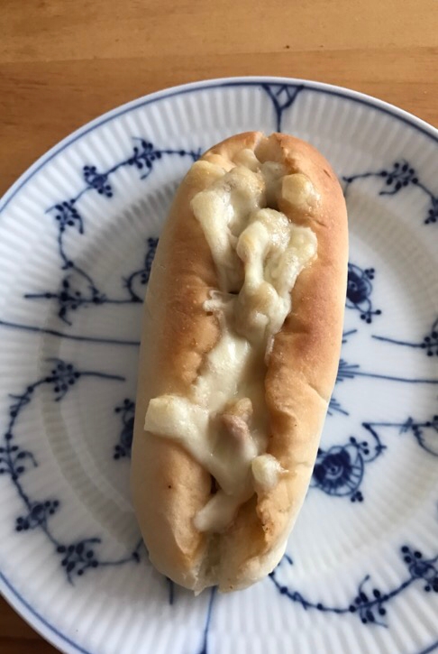 蒸し大豆とツナのチーズドック