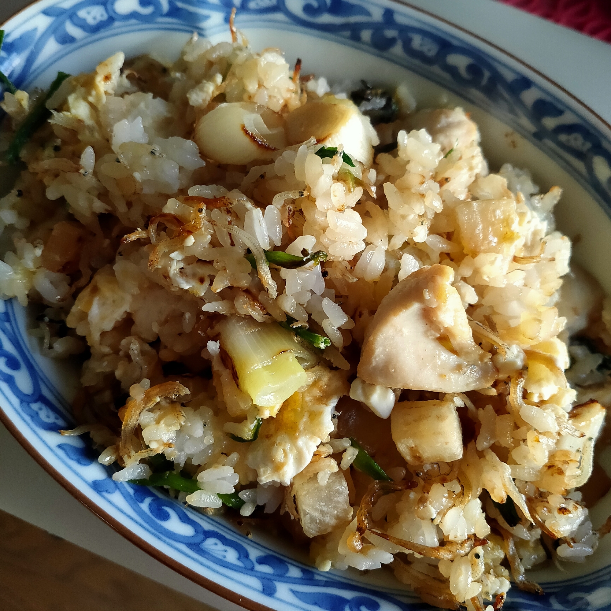 ジャコと鶏肉のパクチー炒飯