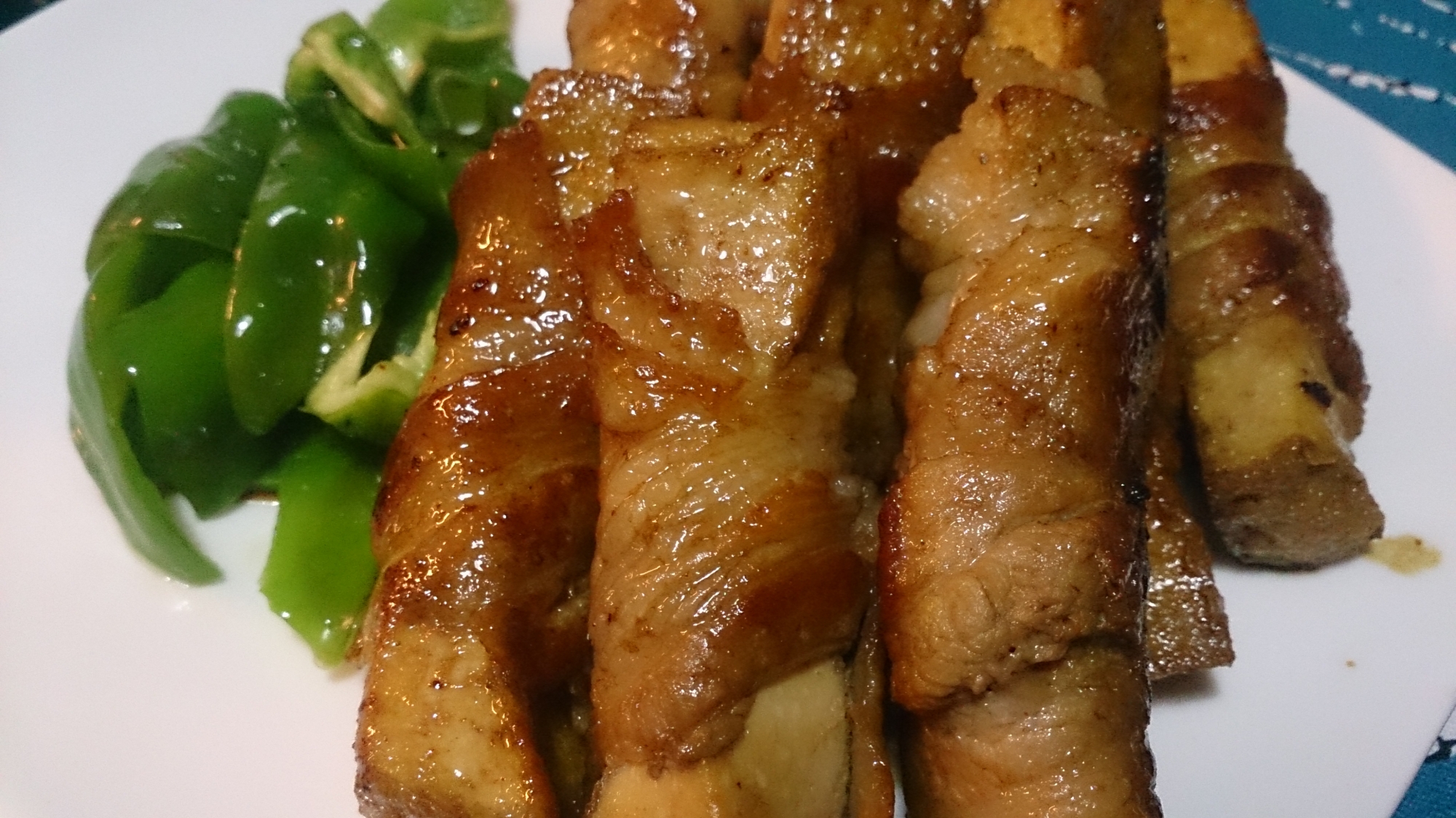 厚揚げの豚肉巻き~甘辛ダレで