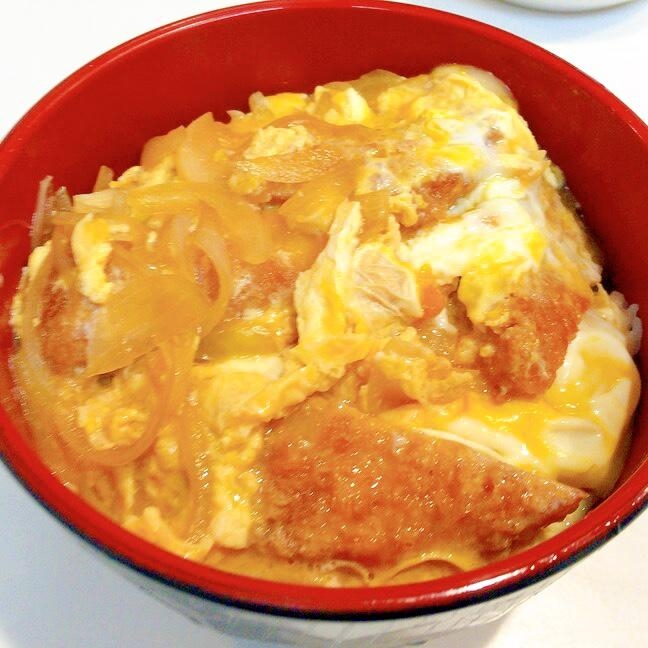 残り物でささっと!作ります☆白身魚フライの卵とじ丼