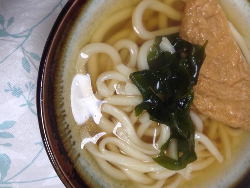 わかめ入り(*^^*)きつねうどん☆