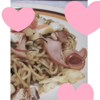 あやなおちゃん様、春キャベツ＆ハムの焼きそばを作りました♪
とっても美味しかったです♪♪レシピ、ありがとうございます！！
良い午後をお過ごしくださいませ☆☆☆