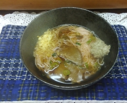 ポカポカ温まる♡春菊と牛肉のあんかけうどん