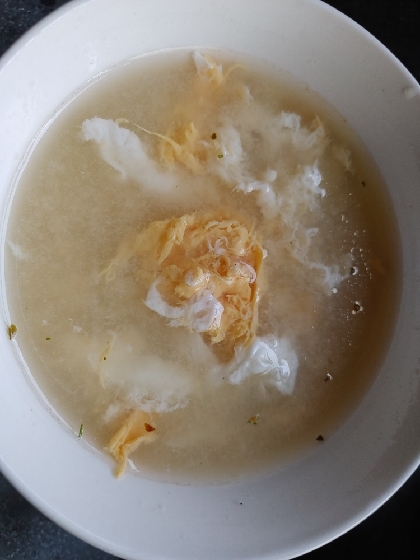 鶏がらスープの素で簡単かき玉スープ