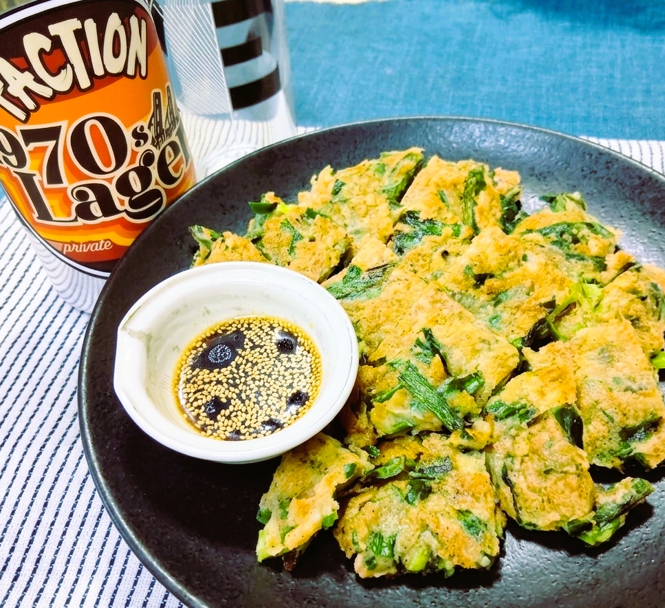 お好み焼き粉＋片栗粉で外カリッ＆中もちっニラチヂミ