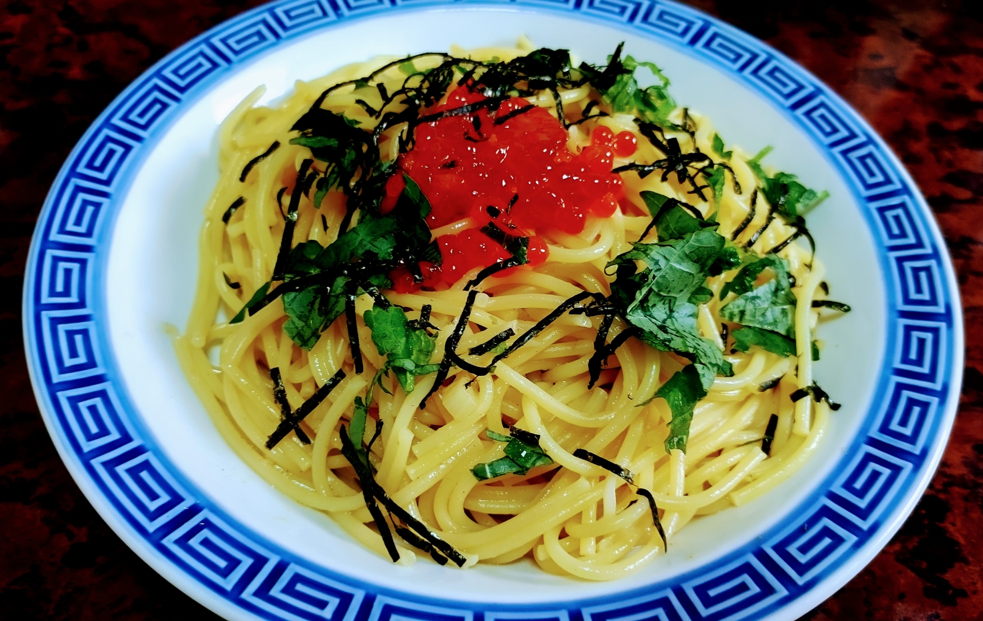 イクラと大葉のプチ贅沢パスタ