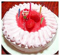ピンク色のデコケーキ！ピンクのクリスマスケーキ！
