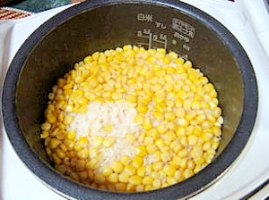 コーン缶の炊き込みご飯 レシピ 作り方 By すいかサマ 楽天レシピ コーン缶の炊き込みご飯 レシピ 作り方 By すいかサマ 楽天レシピ