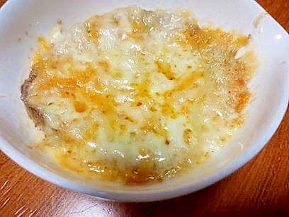 山芋と　卵の　チーズ蒸し
