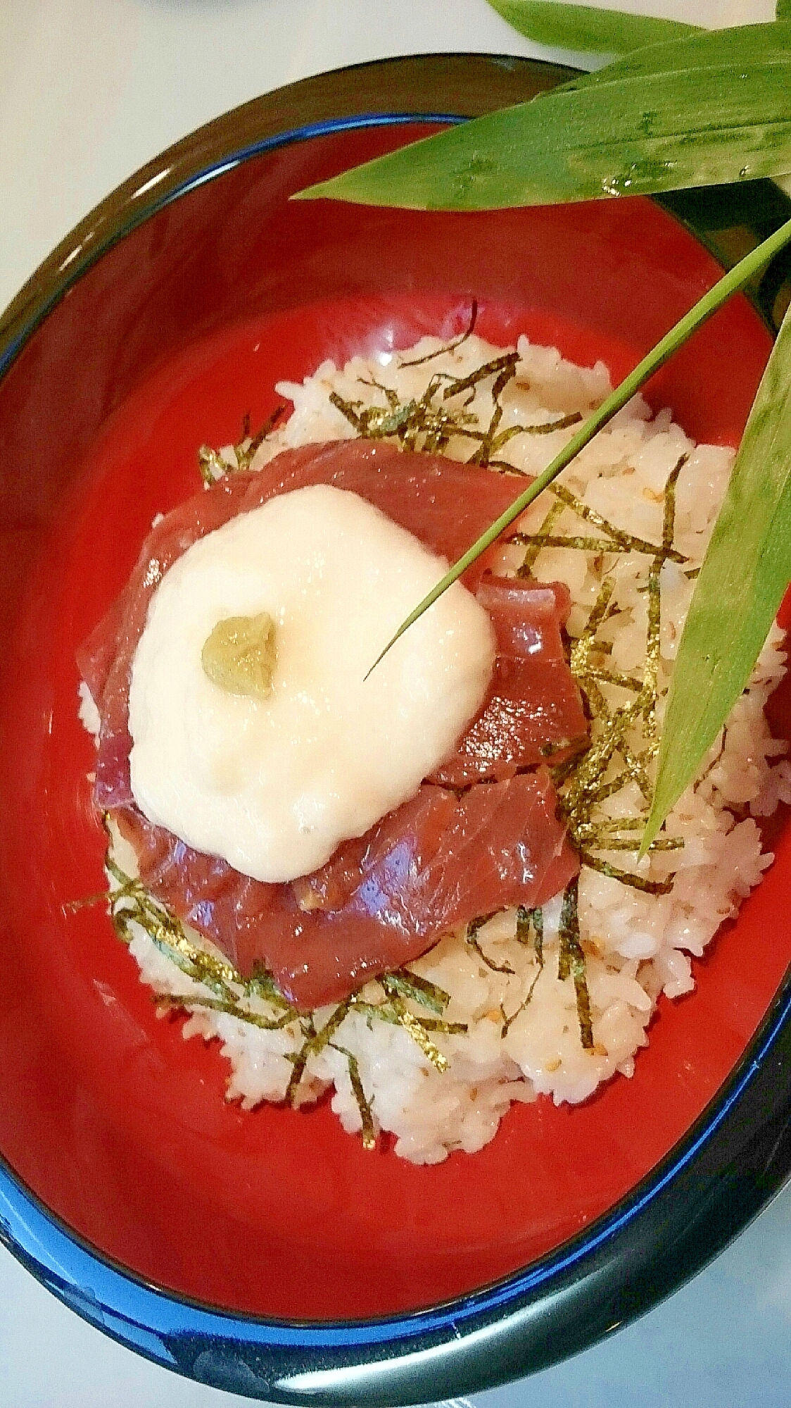 山かけ鉄火丼