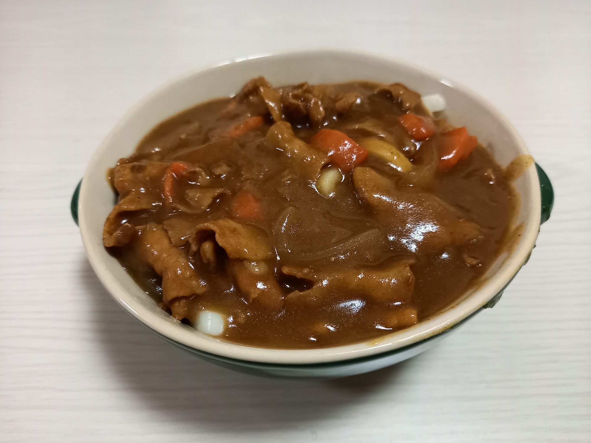 残り物のカレーをダシダでカレーうどんにアレンジ