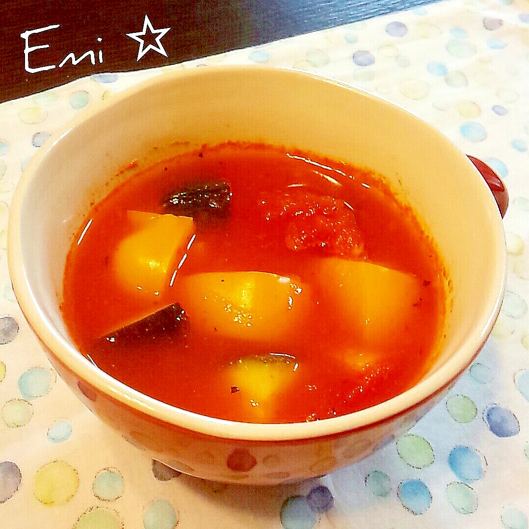 カラフル夏野菜のトマト煮込みスープ
