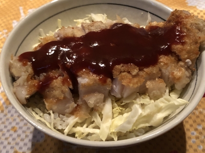 甘辛なソースで美味しいカツ丼ができました。
また作ります(*￣▽￣*)ノ