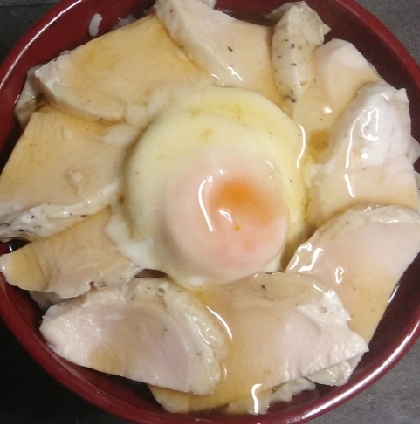 鶏ハムで変わり親子丼