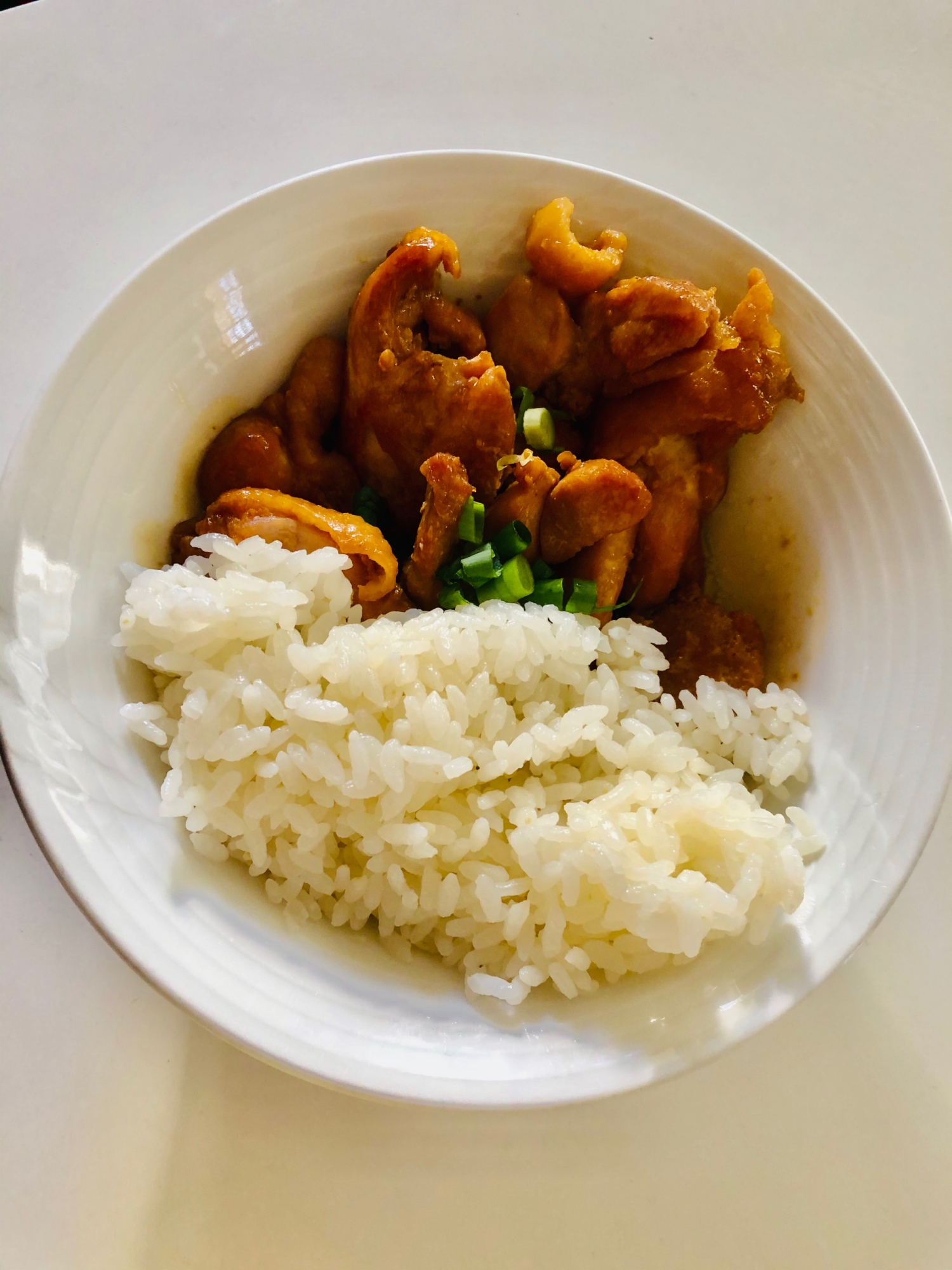 漬けてあるから焼くだけカンタン　照り焼きチキン丼