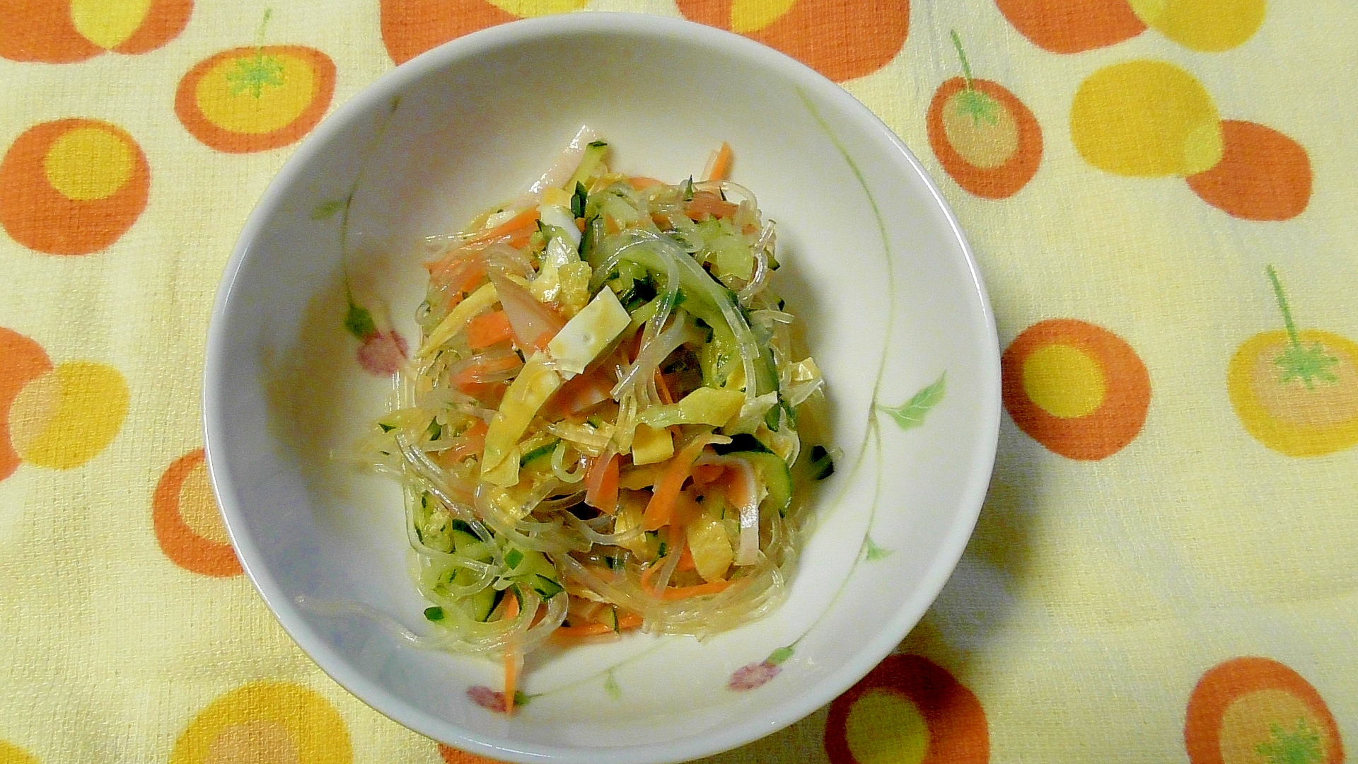 野菜嫌いのお子様にも♪簡単　春雨サラダ☆