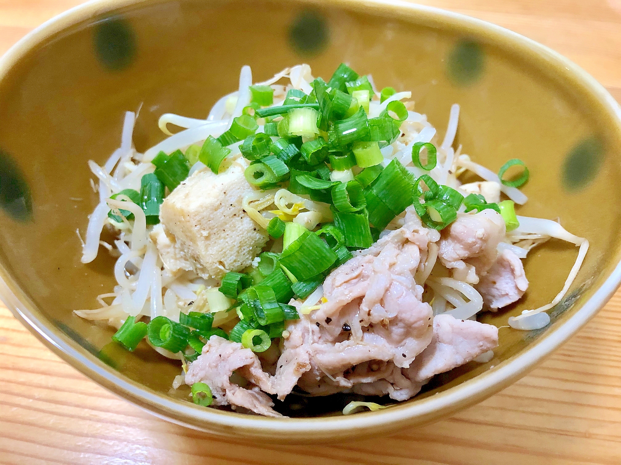 簡単レンジ蒸し☆豚もやし豆腐