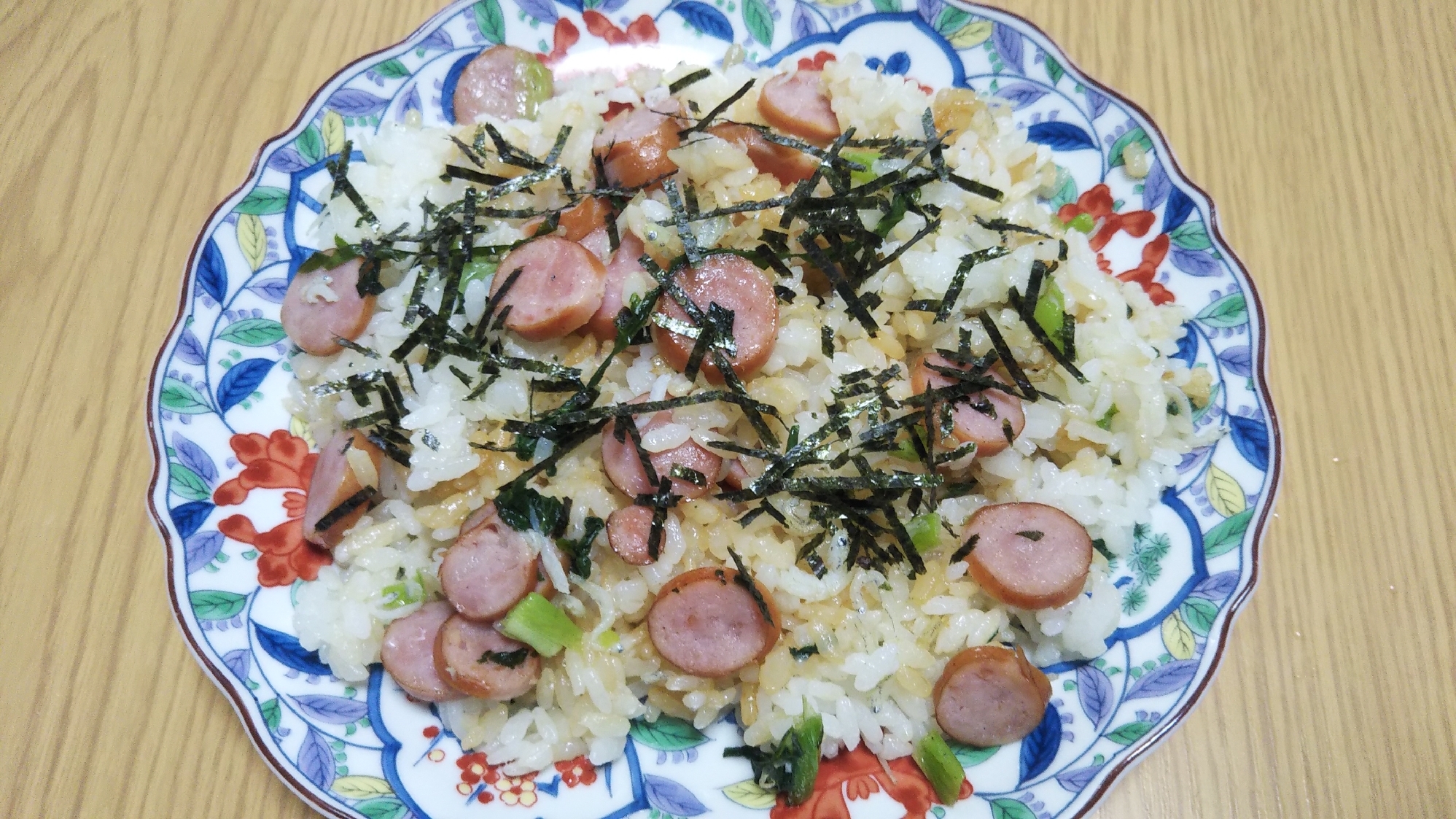 電子レンジで♪小松菜とウインナーとしらすの炒飯☆