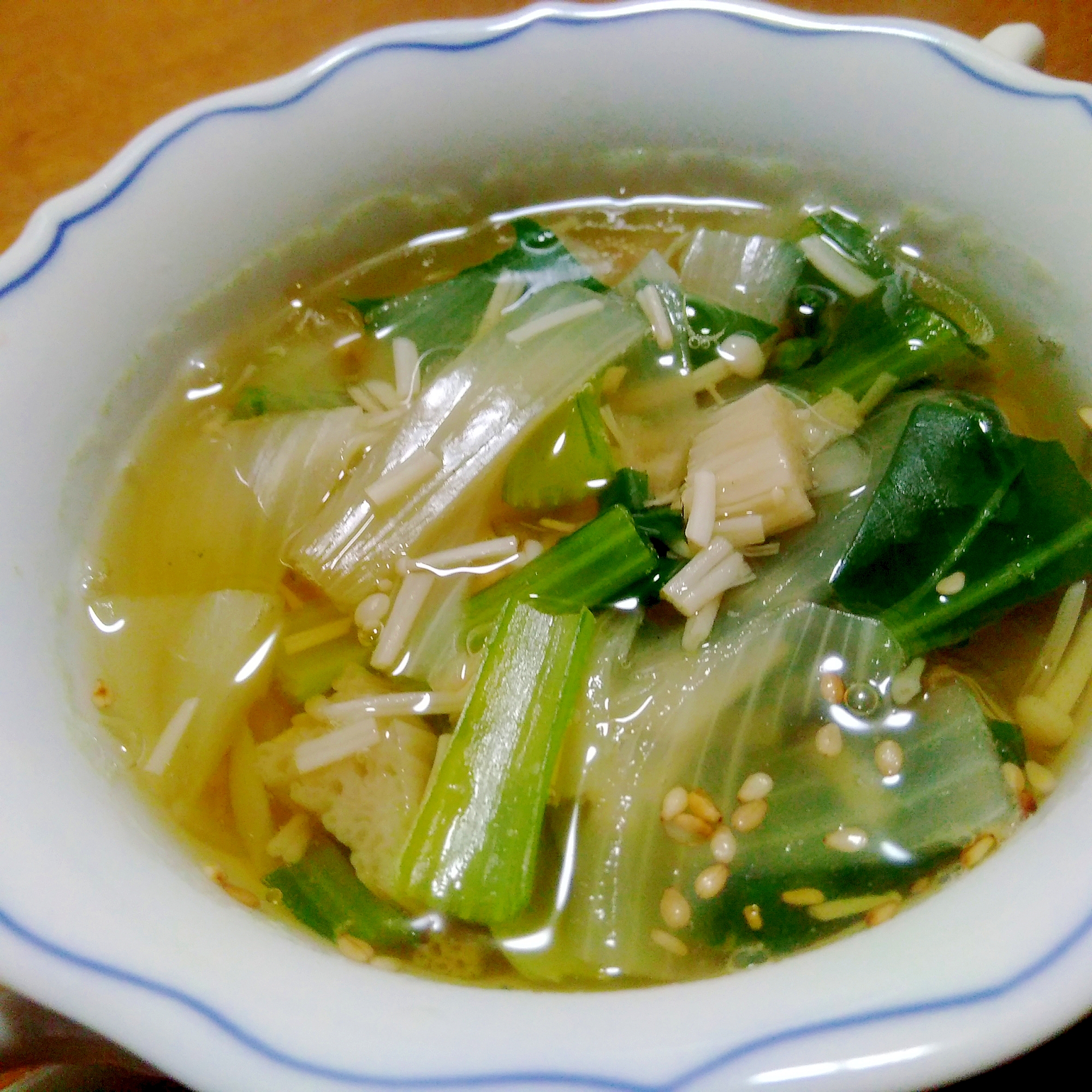 小松菜とえのき、玉葱の和風スープ