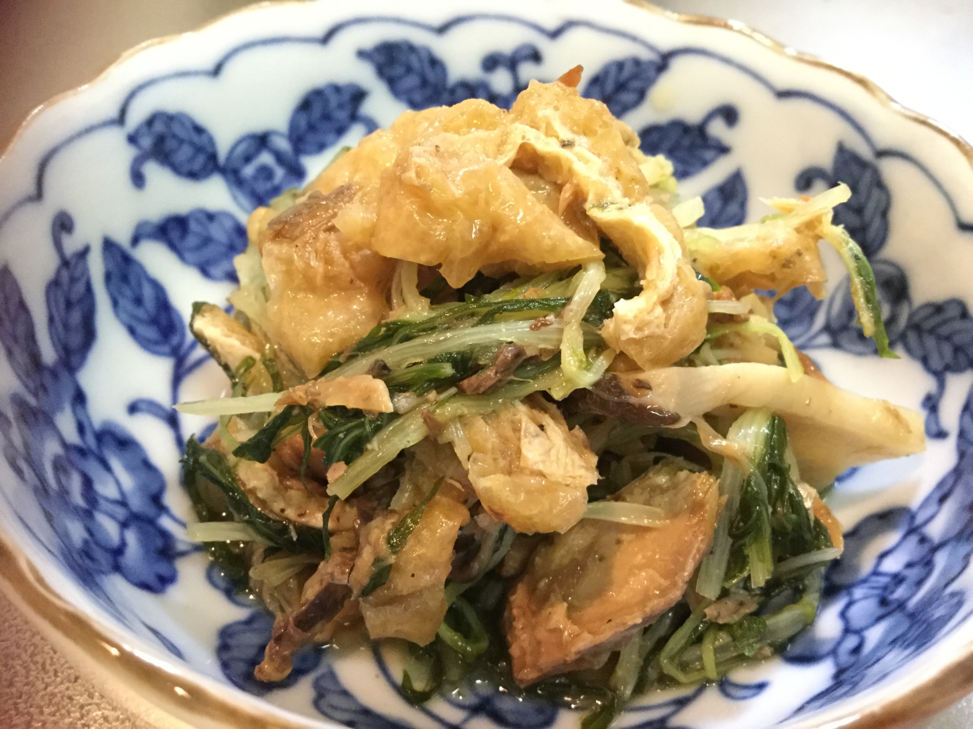 サバ缶と水菜の煮物